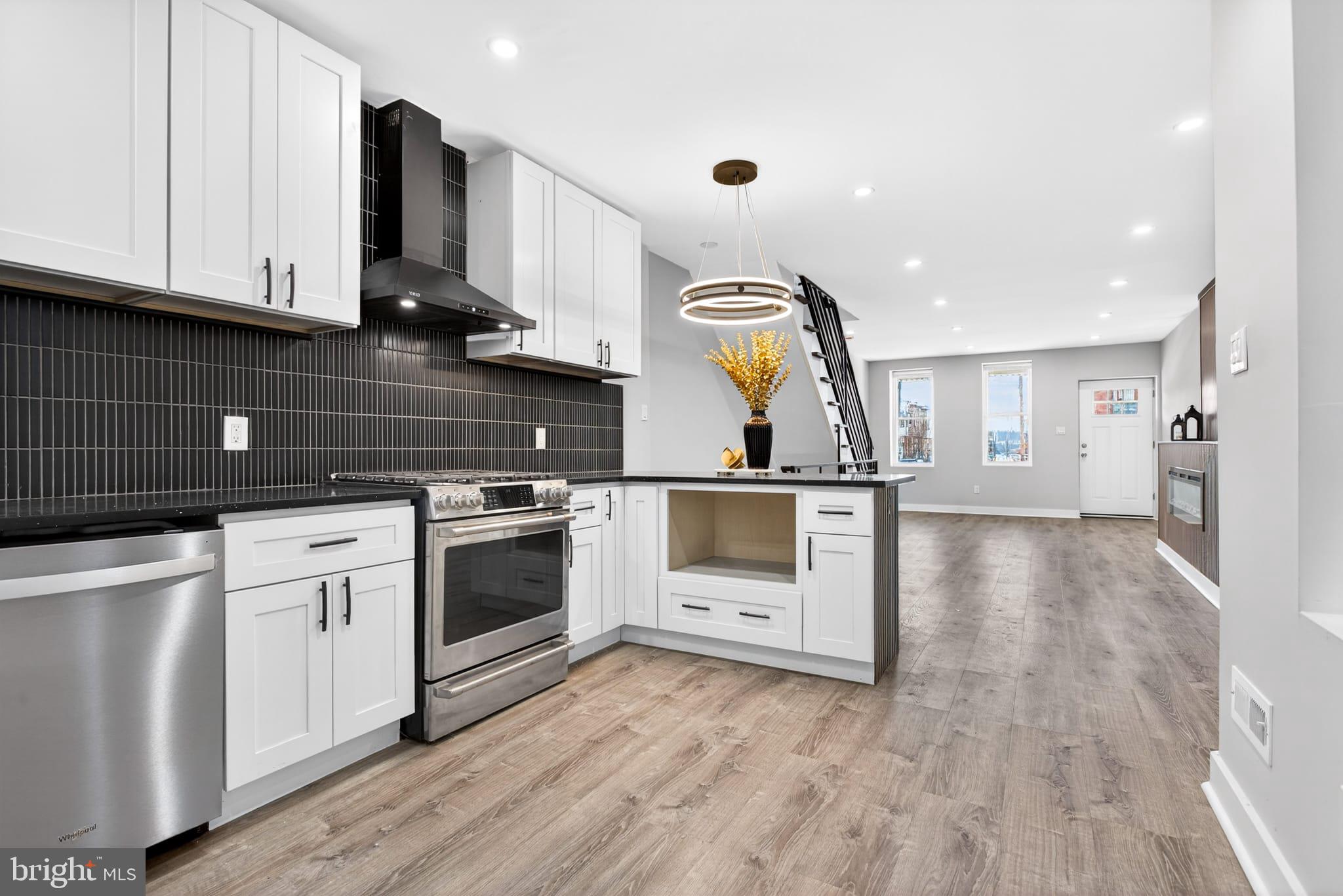 FRANKFORD - Residential