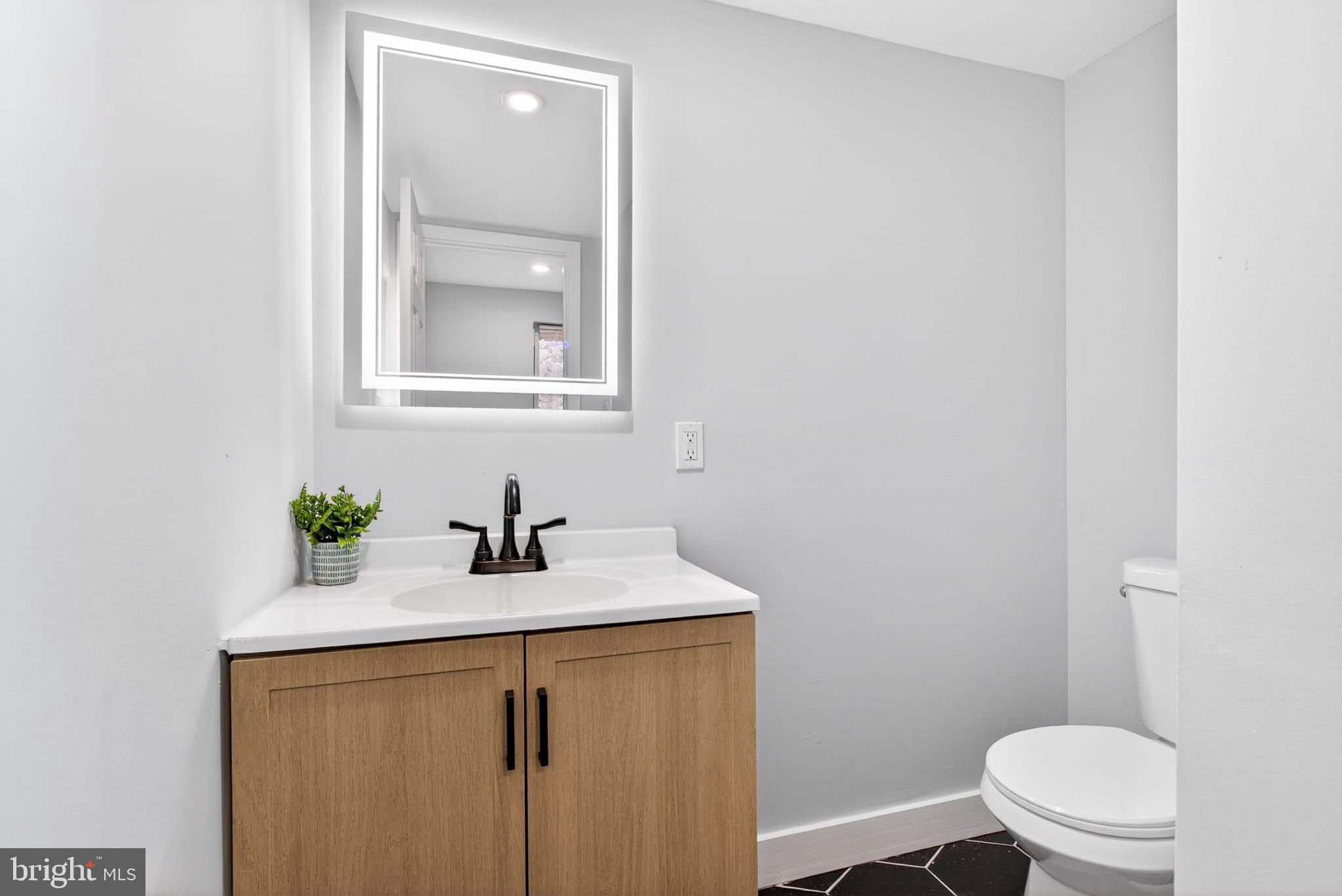 FRANKFORD - Residential