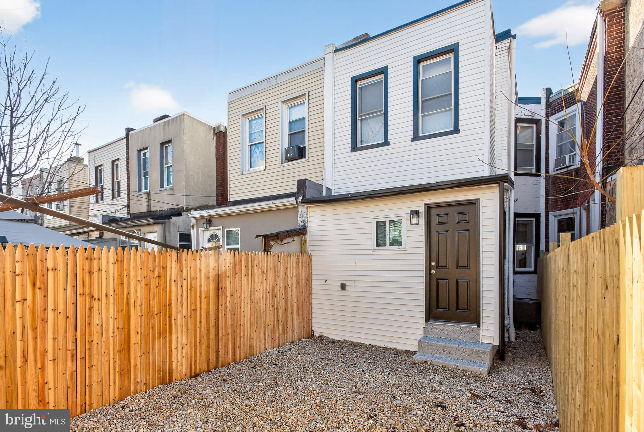 FRANKFORD - Residential