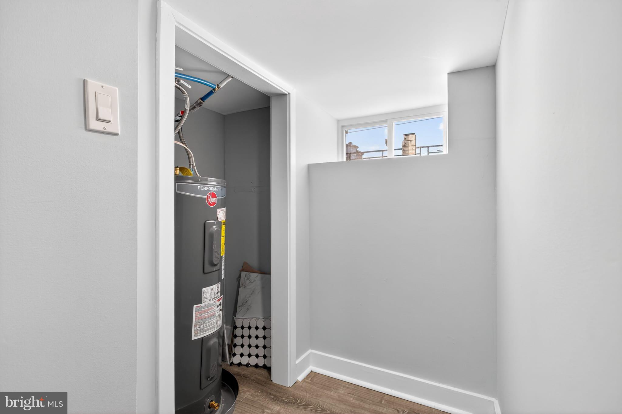 FRANKFORD - Residential