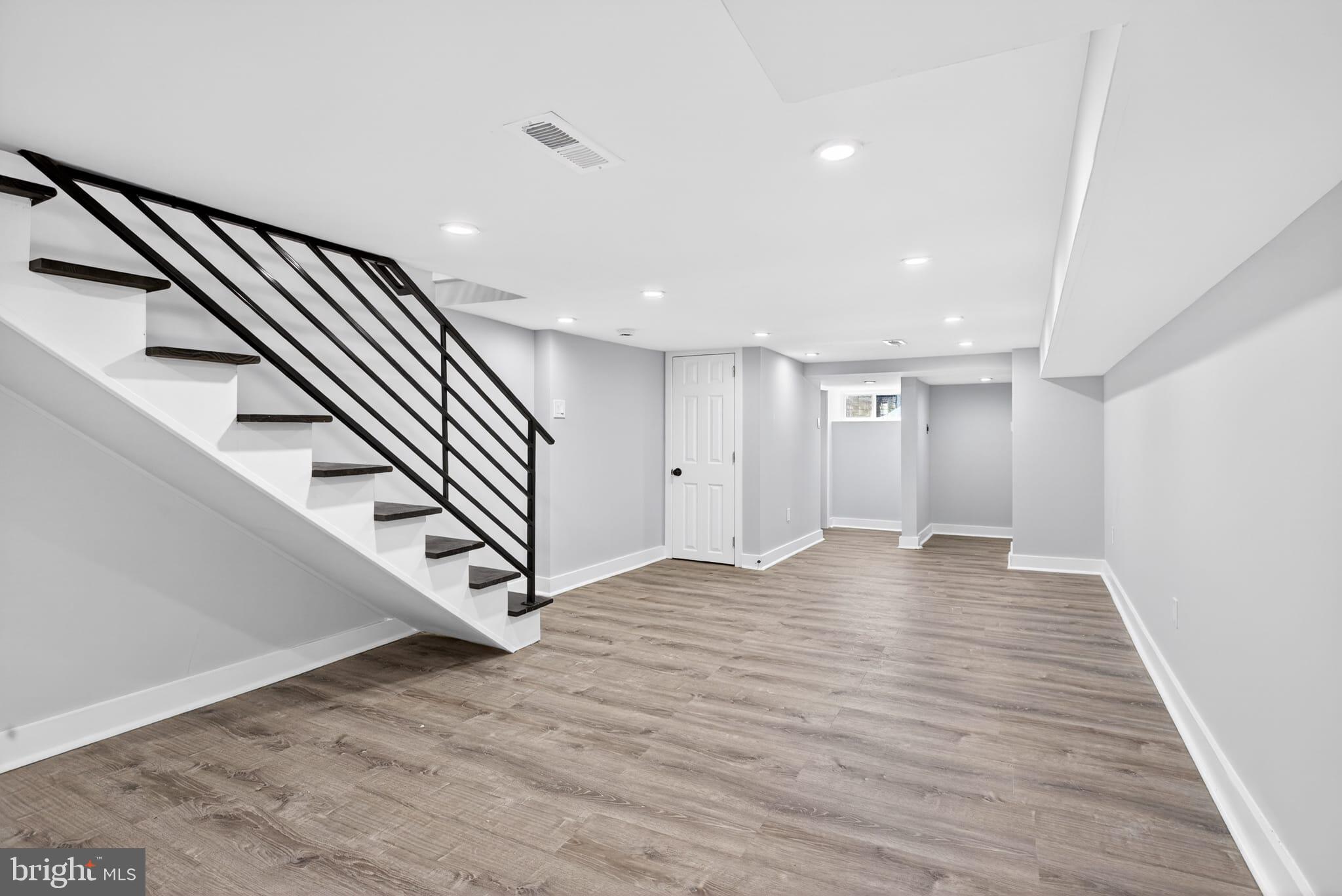 FRANKFORD - Residential