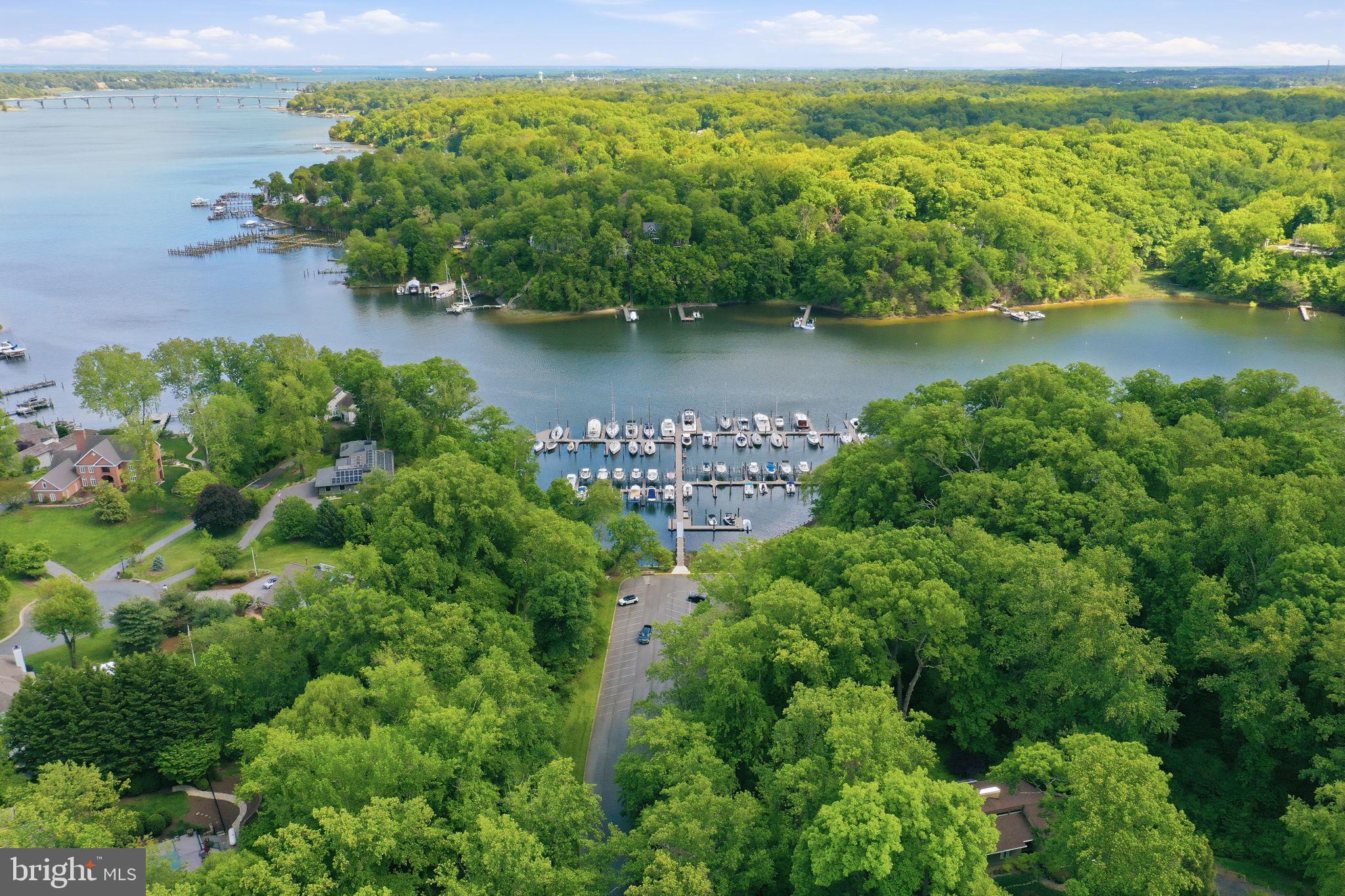 DOWNS ON THE SEVERN - Residential