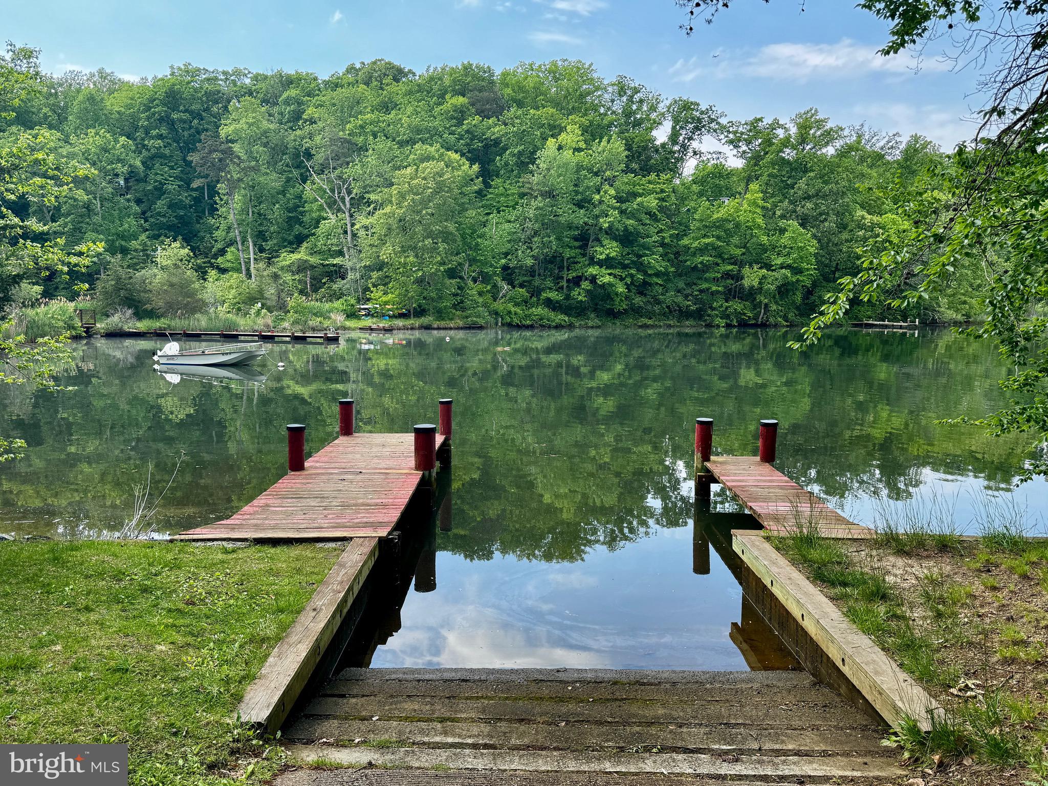 DOWNS ON THE SEVERN - Residential