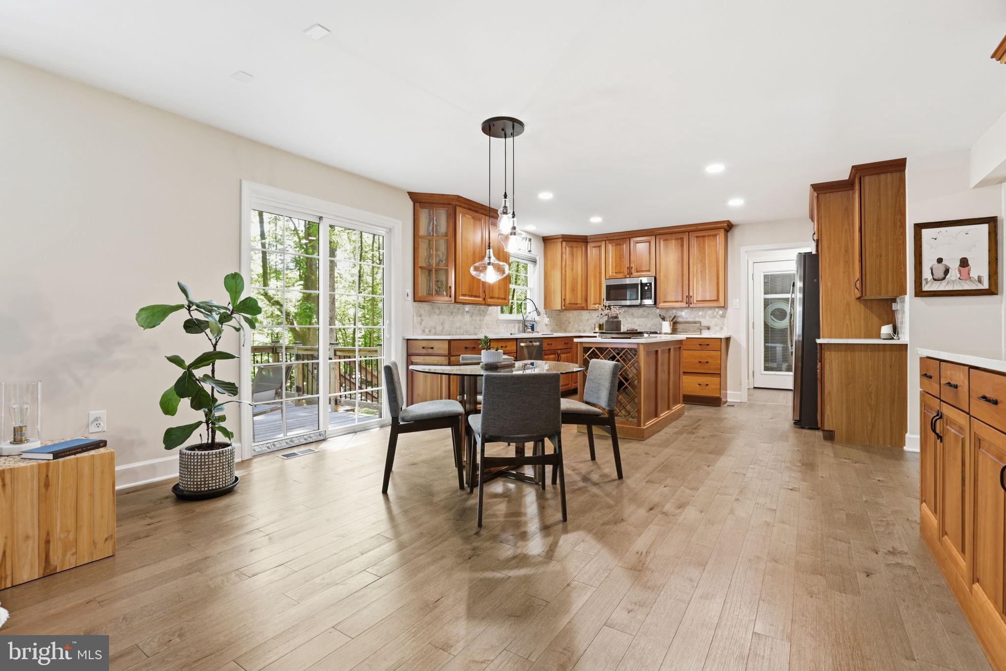 DOWNS ON THE SEVERN - Residential