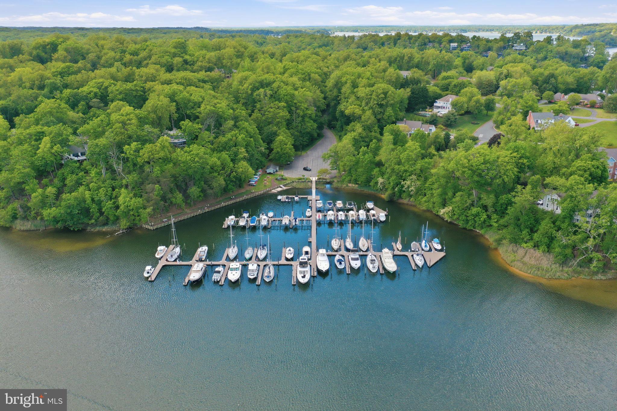 DOWNS ON THE SEVERN - Residential