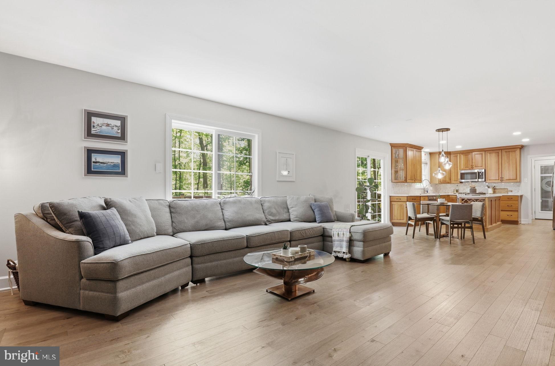 DOWNS ON THE SEVERN - Residential