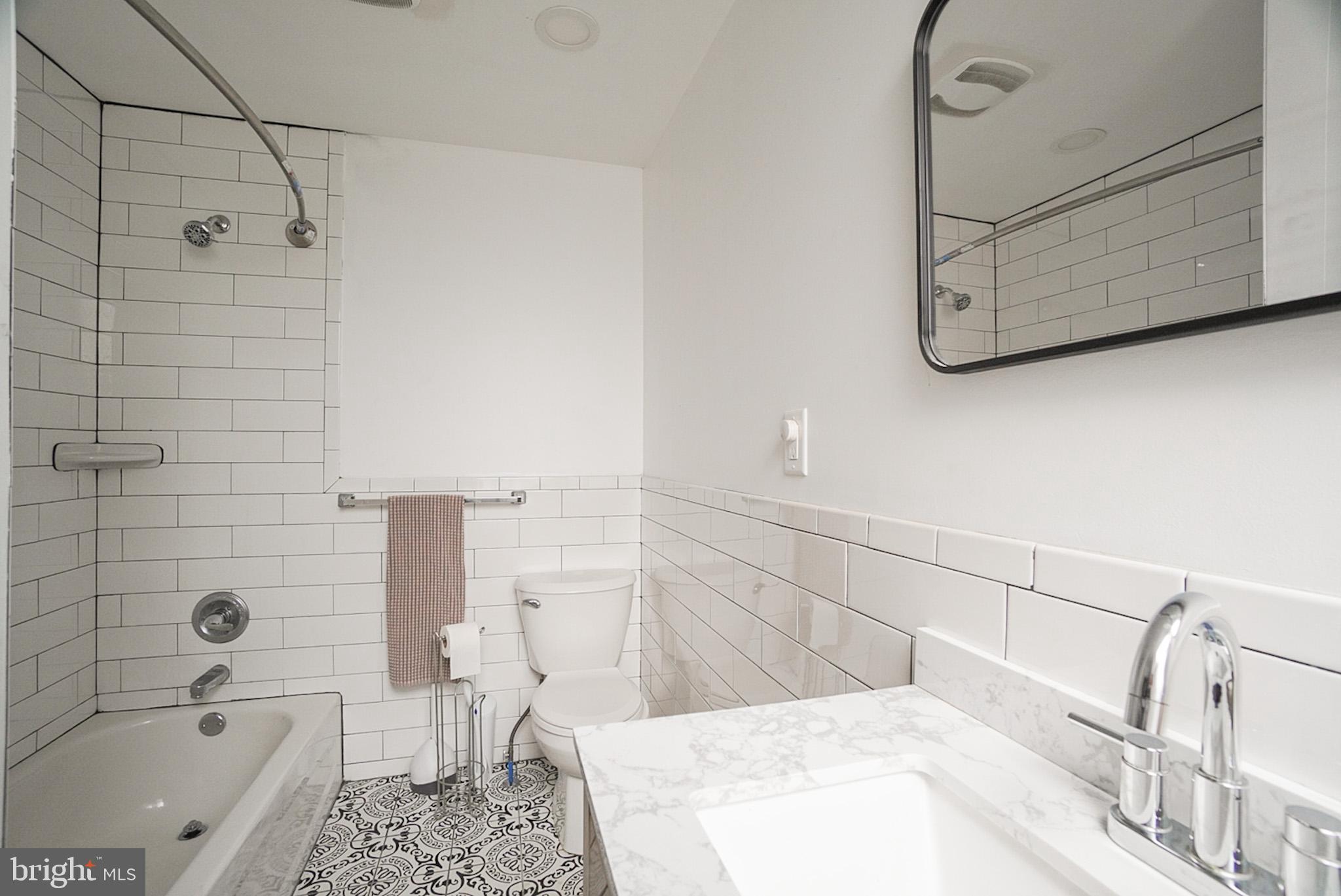 EAST PASSYUNK CROSSING - Residential