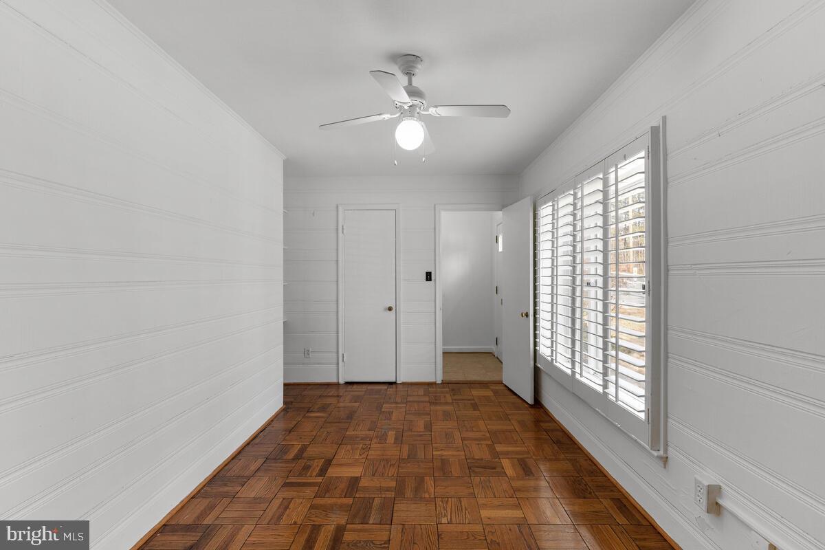 ROCK CREEK KNOLLS - Residential