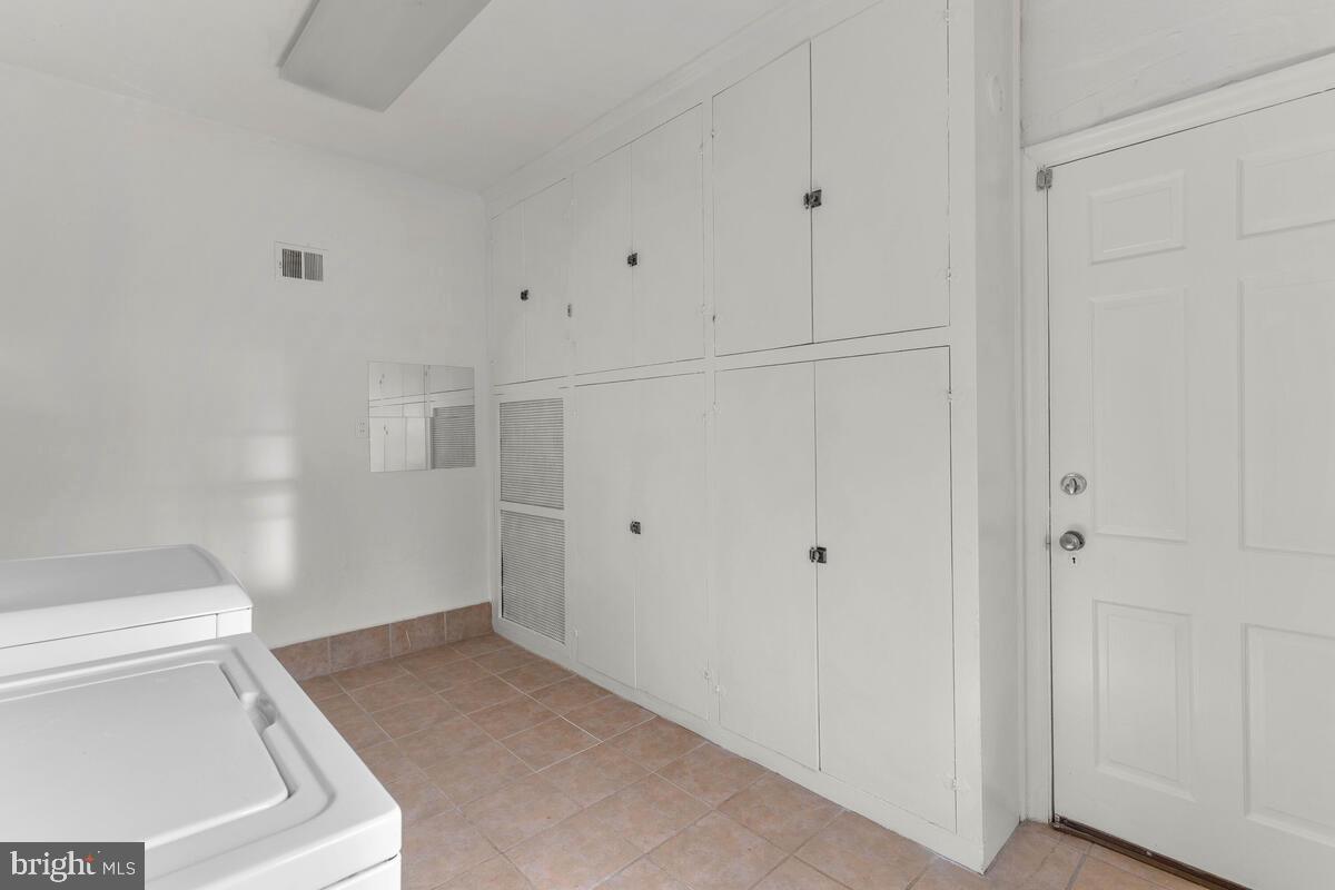 ROCK CREEK KNOLLS - Residential