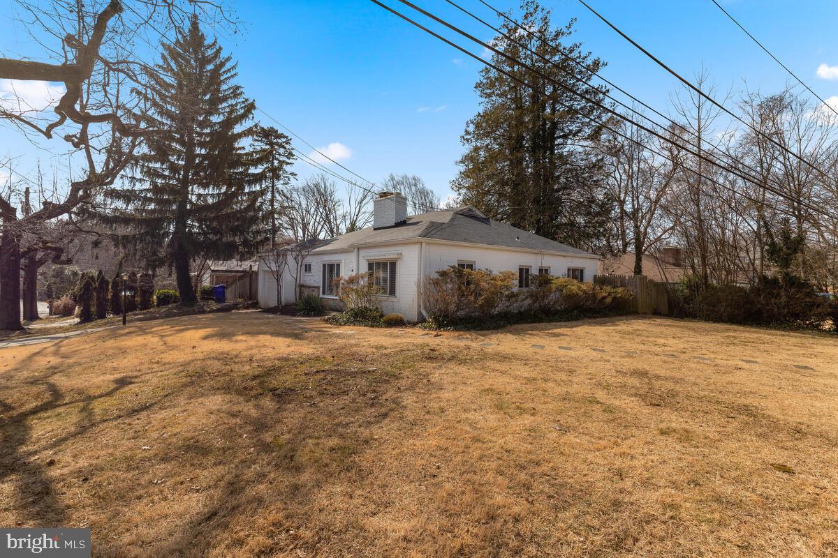 ROCK CREEK KNOLLS - Residential