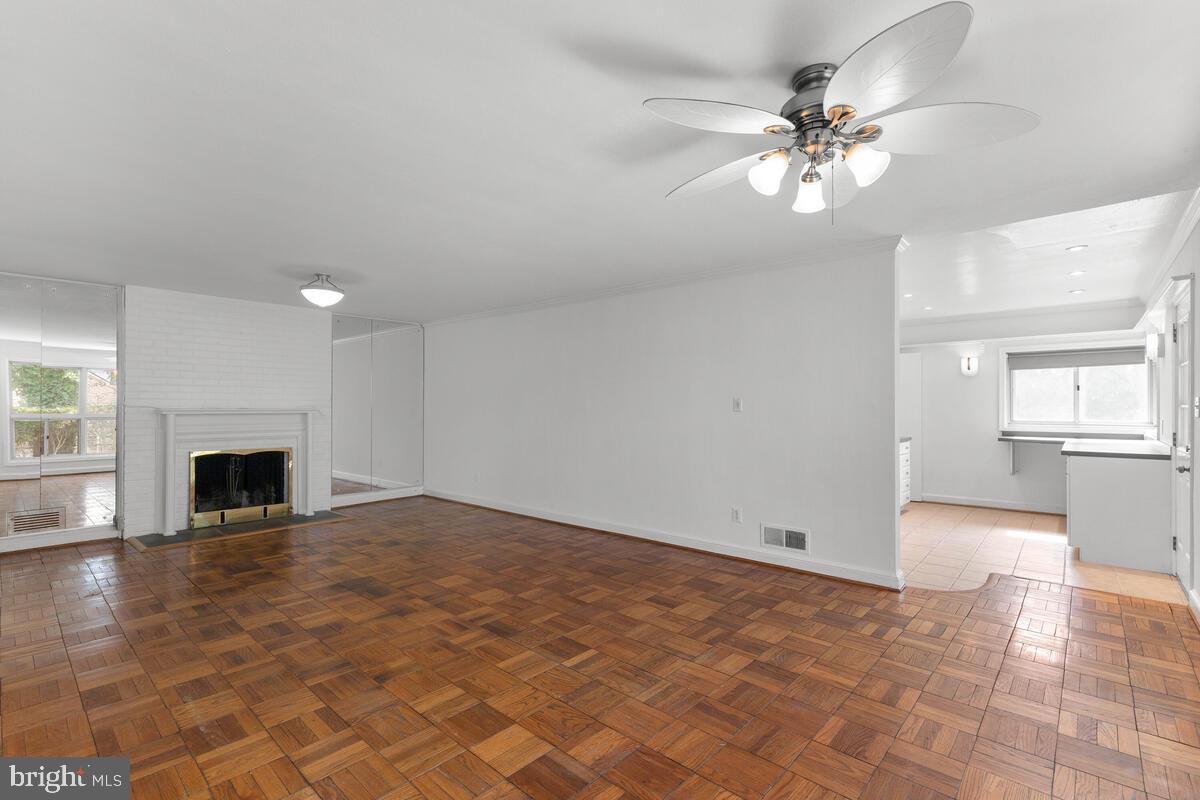 ROCK CREEK KNOLLS - Residential