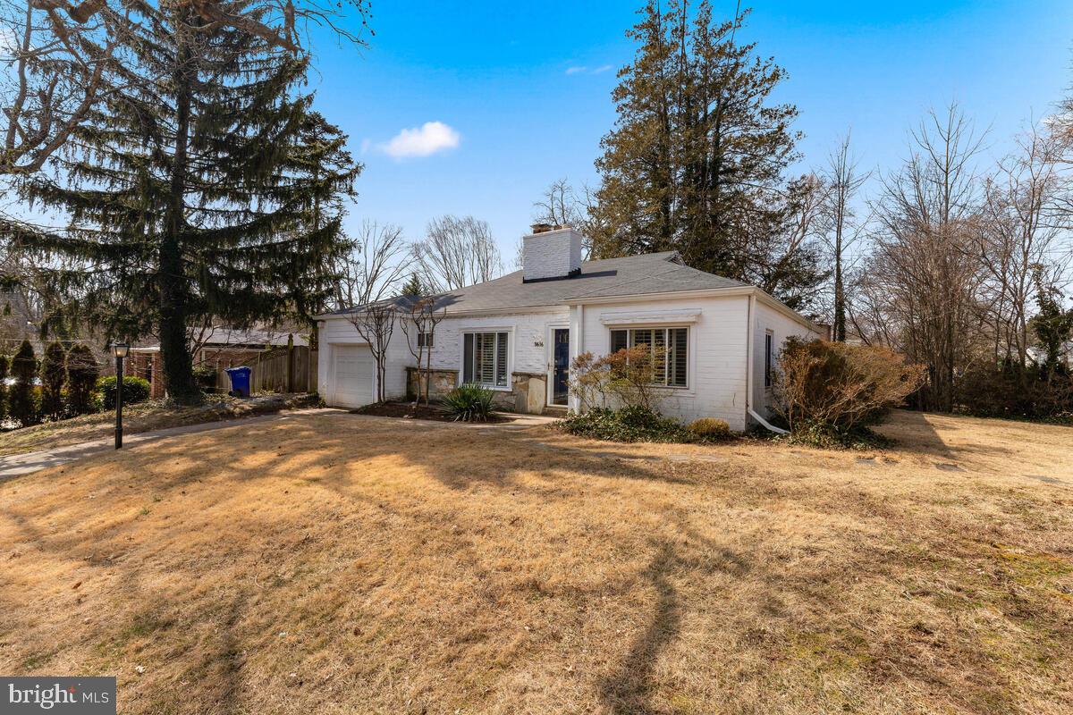 ROCK CREEK KNOLLS - Residential