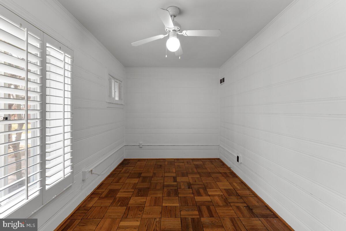 ROCK CREEK KNOLLS - Residential