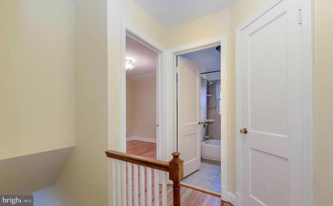 LONG BRANCH PARK - Residential Lease