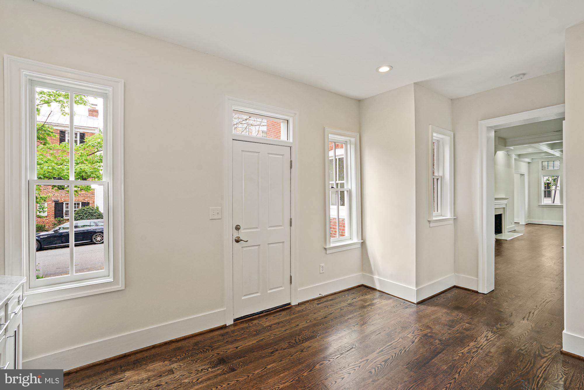 GEORGETOWN - Residential