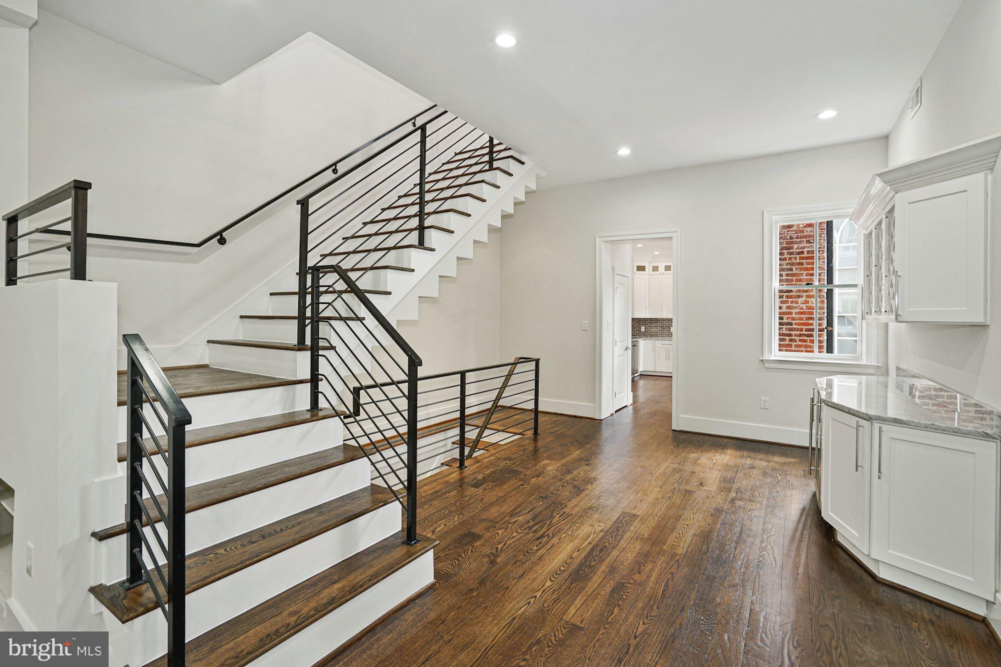 GEORGETOWN - Residential