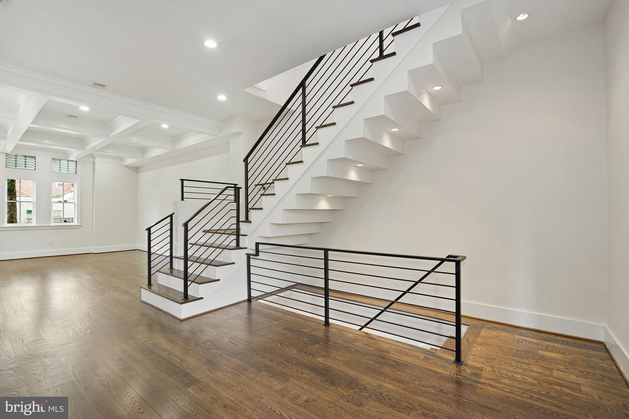 GEORGETOWN - Residential