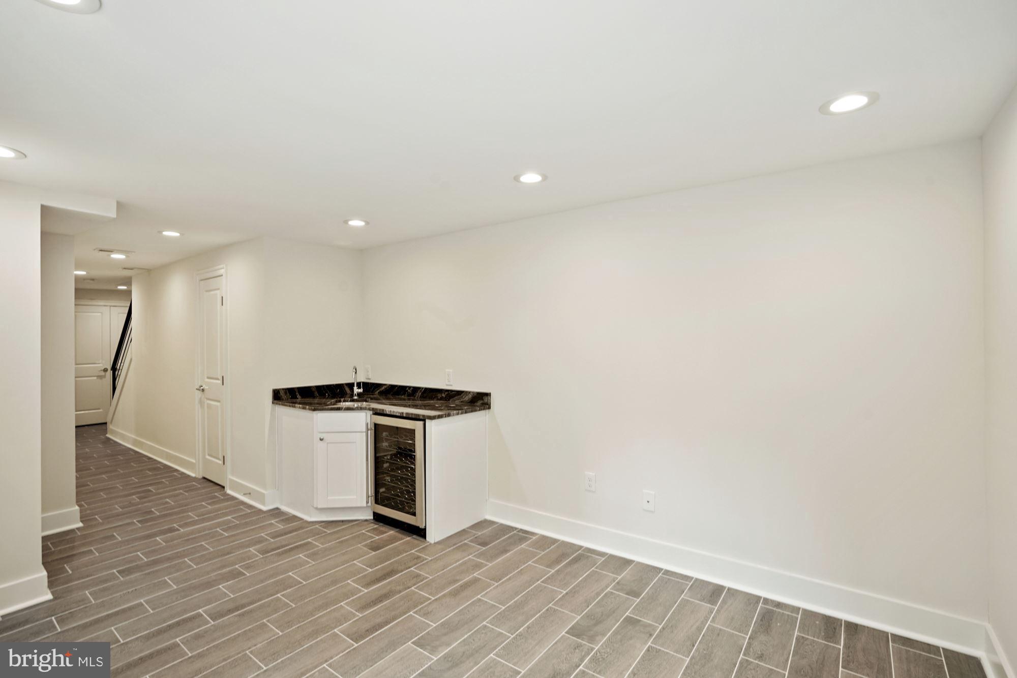 GEORGETOWN - Residential