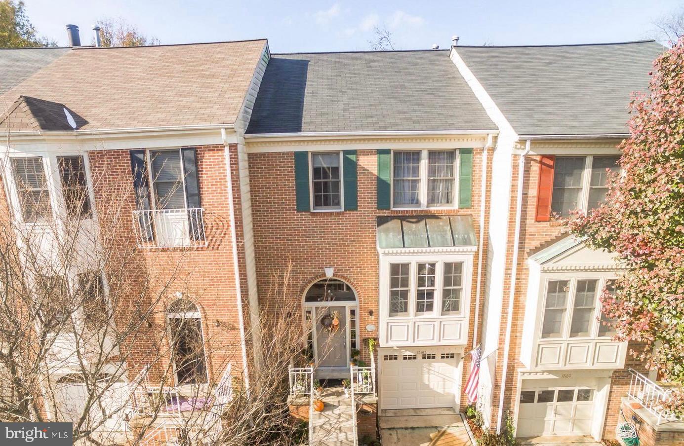 12162 ABBEY GLEN COURT