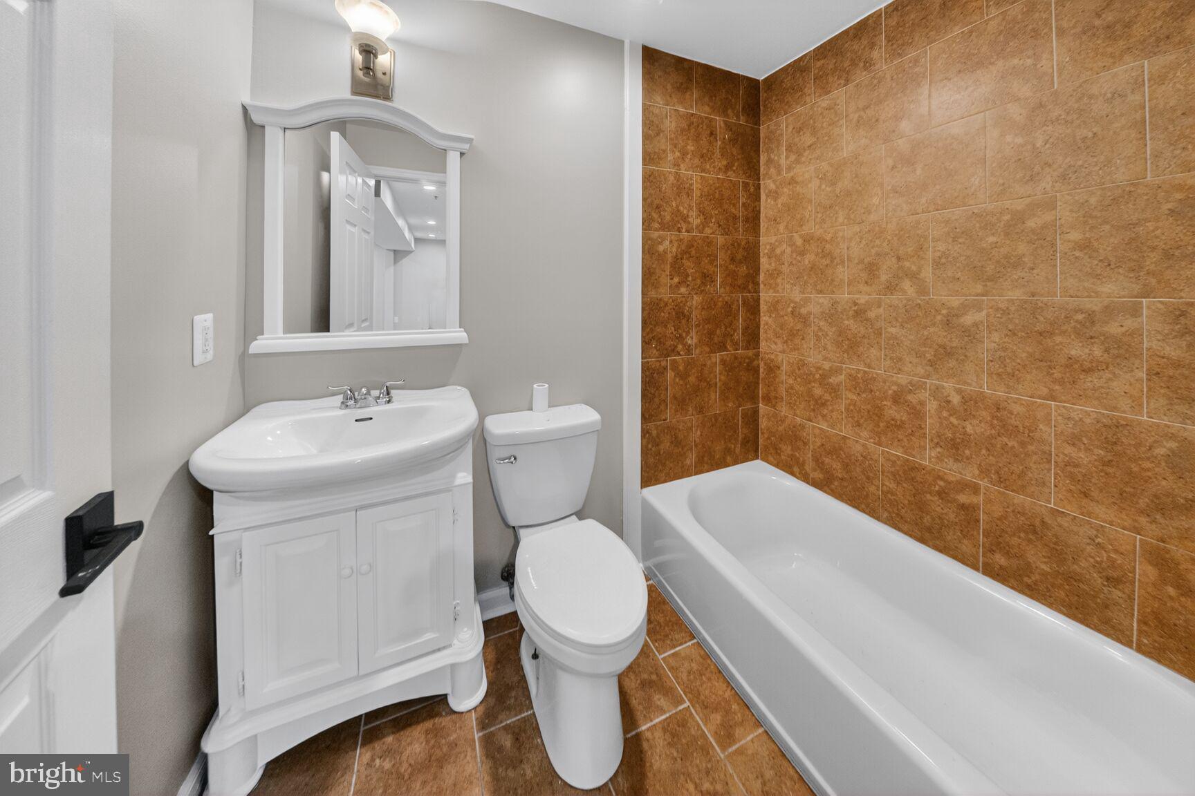 TAKOMA PARK - Residential