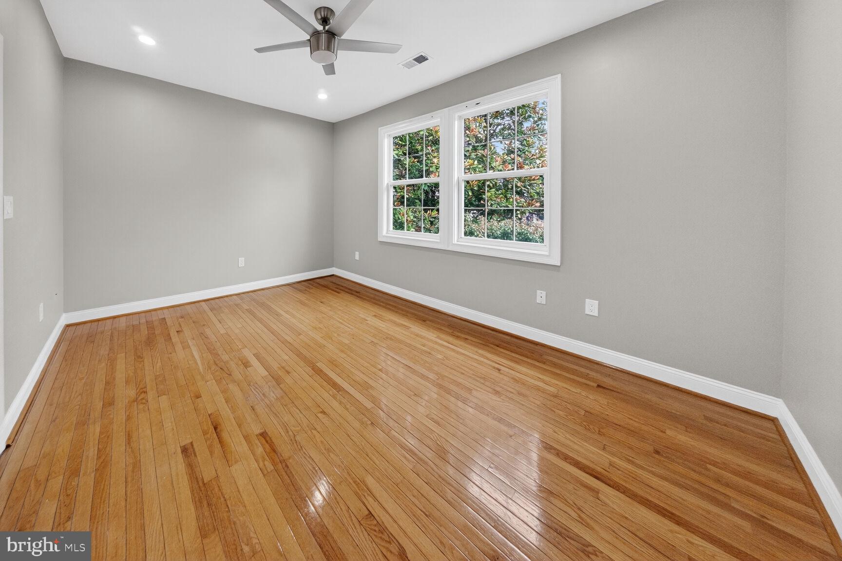 TAKOMA PARK - Residential