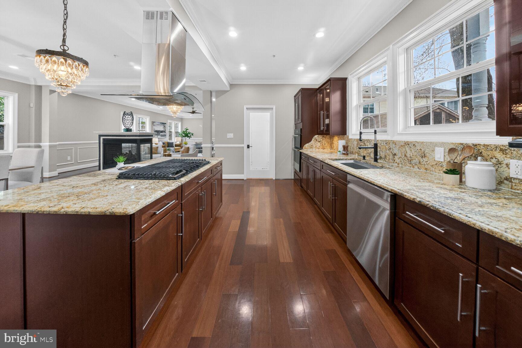 TAKOMA PARK - Residential