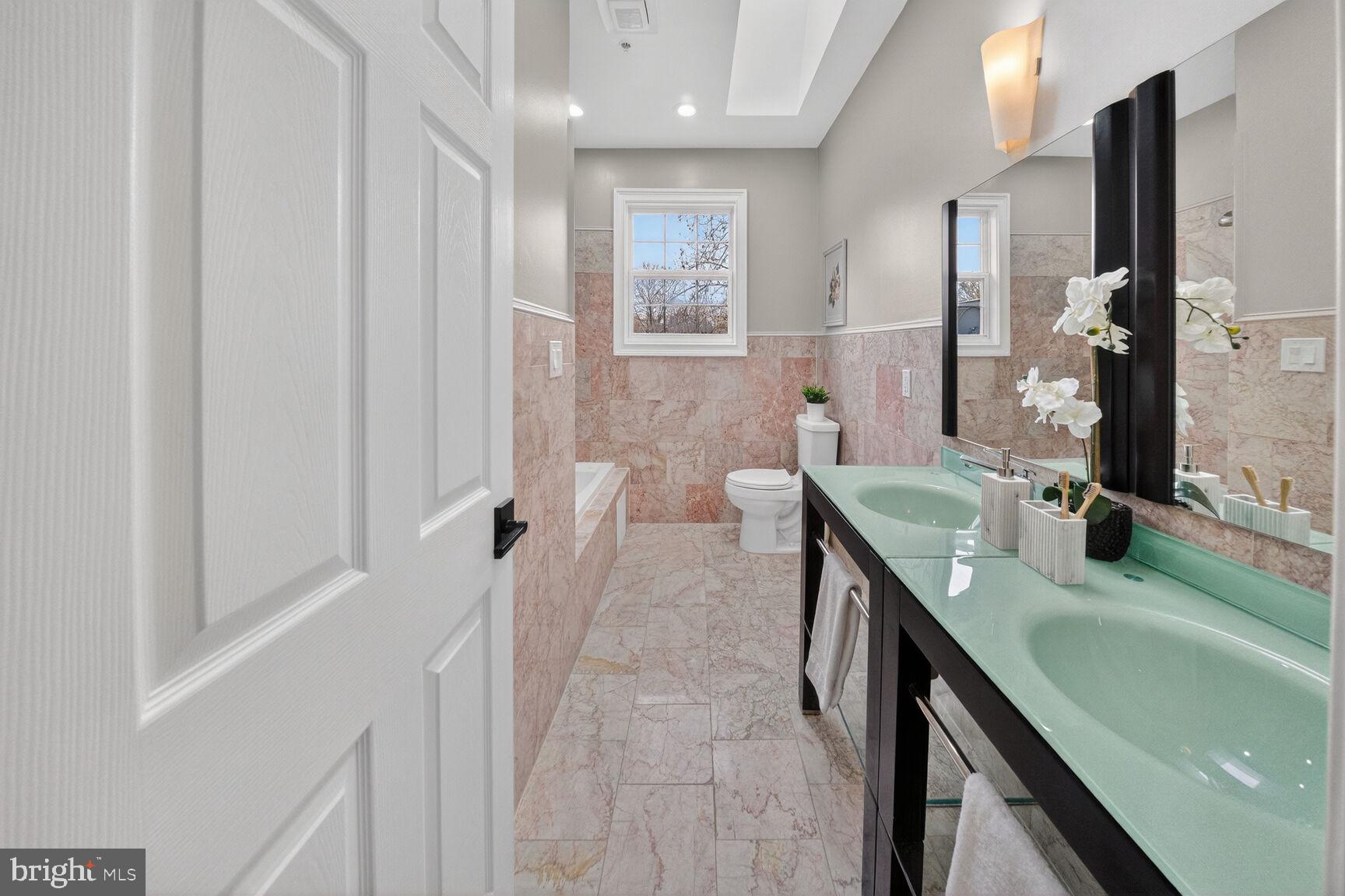 TAKOMA PARK - Residential