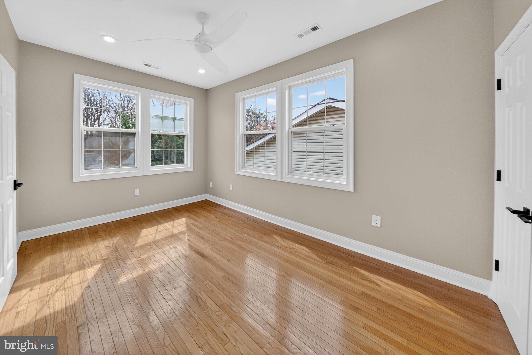 TAKOMA PARK - Residential