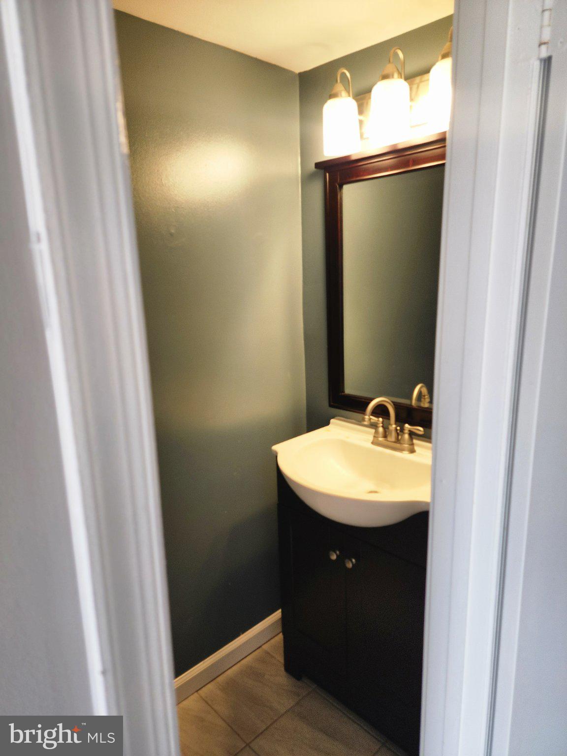 LAKE VILLAGE MANOR - Residential