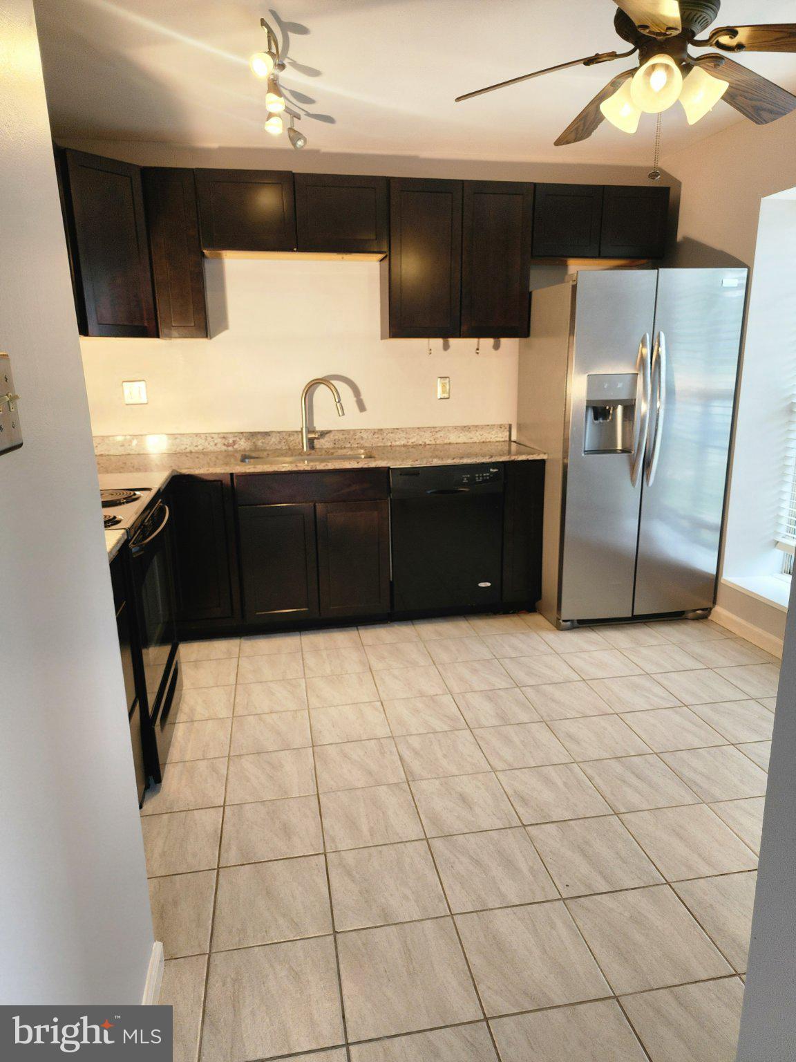 LAKE VILLAGE MANOR - Residential