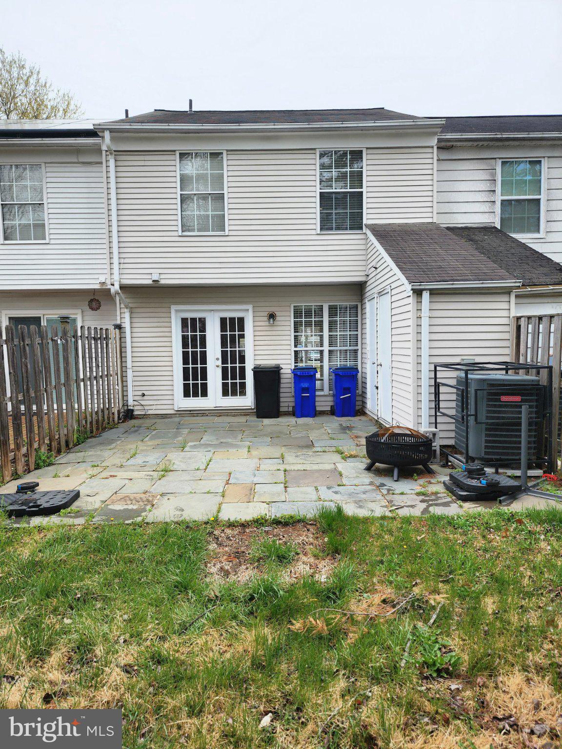 LAKE VILLAGE MANOR - Residential