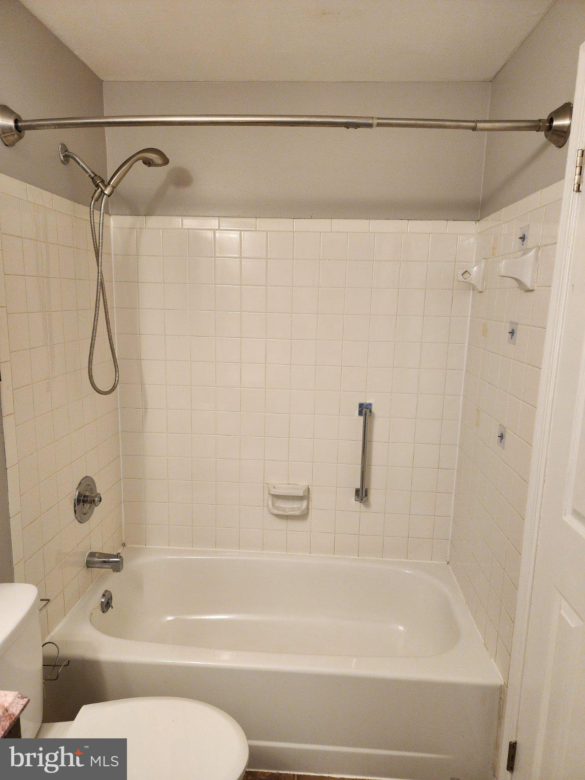 LAKE VILLAGE MANOR - Residential