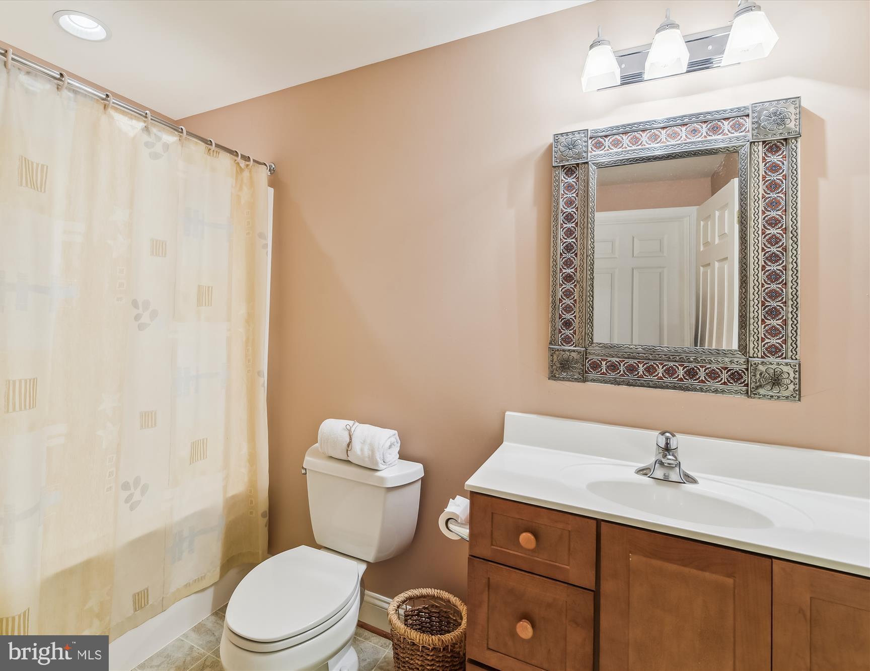 STONINGTON - Residential