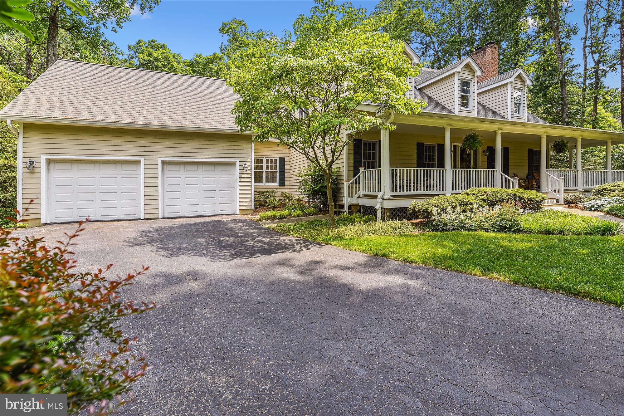 STONINGTON - Residential