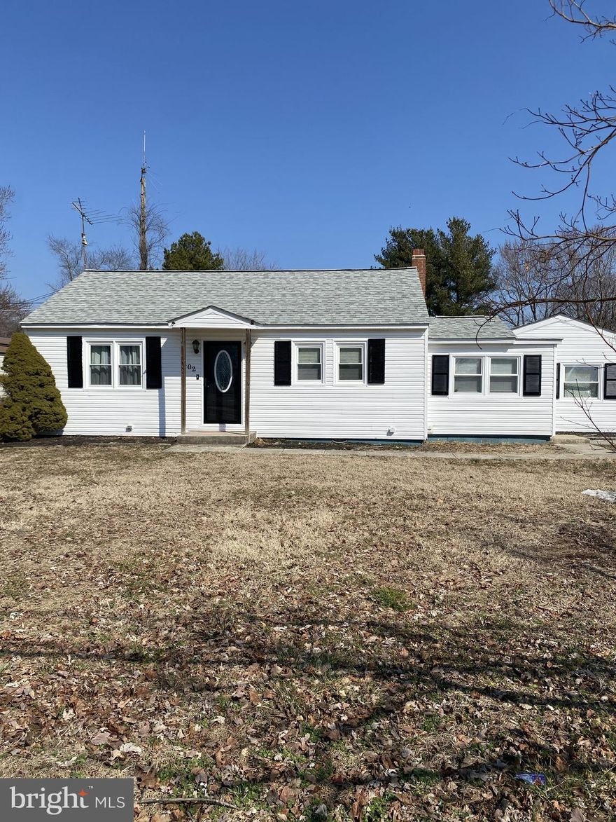 ✨ Renovated & Move-In Ready with Detached 2-Car Garage! ✨
Welcome to this beautifully updated 3-bedroom, 1.5-bath home where modern style meets everyday comfort. From the moment you step inside, you’ll notice the fresh, clean feel created by brand-new LVP flooring, recessed lighting, fresh paint throughout, and a completely renovated kitchen and bathroom designed with today’s buyer in mind.
The kitchen features stylish finishes and a sleek, modern vibe — with black and white quartz countertop, glossy black subway tile backsplash, stainless steel appliances perfect for entertaining or enjoying your morning coffee. The bathrooms have been fully refreshed with a contemporary look that feels both polished and timeless.
Detached 2-Car Garage
The spacious detached garage is a standout feature — ideal for contractors, car enthusiasts, hobbyists, storage, a workshop, or whatever your heart dreams of. Whether you need space for tools, toys, or projects, this flexible area adds incredible value and versatility.
With three comfortable bedrooms, 1.5 baths, and a layout that feels both functional and inviting, this home is perfect for first-time buyers, downsizers, military families, or anyone looking for a turnkey property without renovation stress.
Enjoy small-town charm while staying conveniently connected. Located within easy driving distance to Dover Air Force Base, this home offers an excellent option for military personnel or base employees. You’ll also appreciate quick access to major commuting routes including Maryland Route 404 and U.S. Route 13, making travel to Delaware beaches, Annapolis, or surrounding cities simple and convenient.

Move right in and start your next chapter — this one is ready for you.