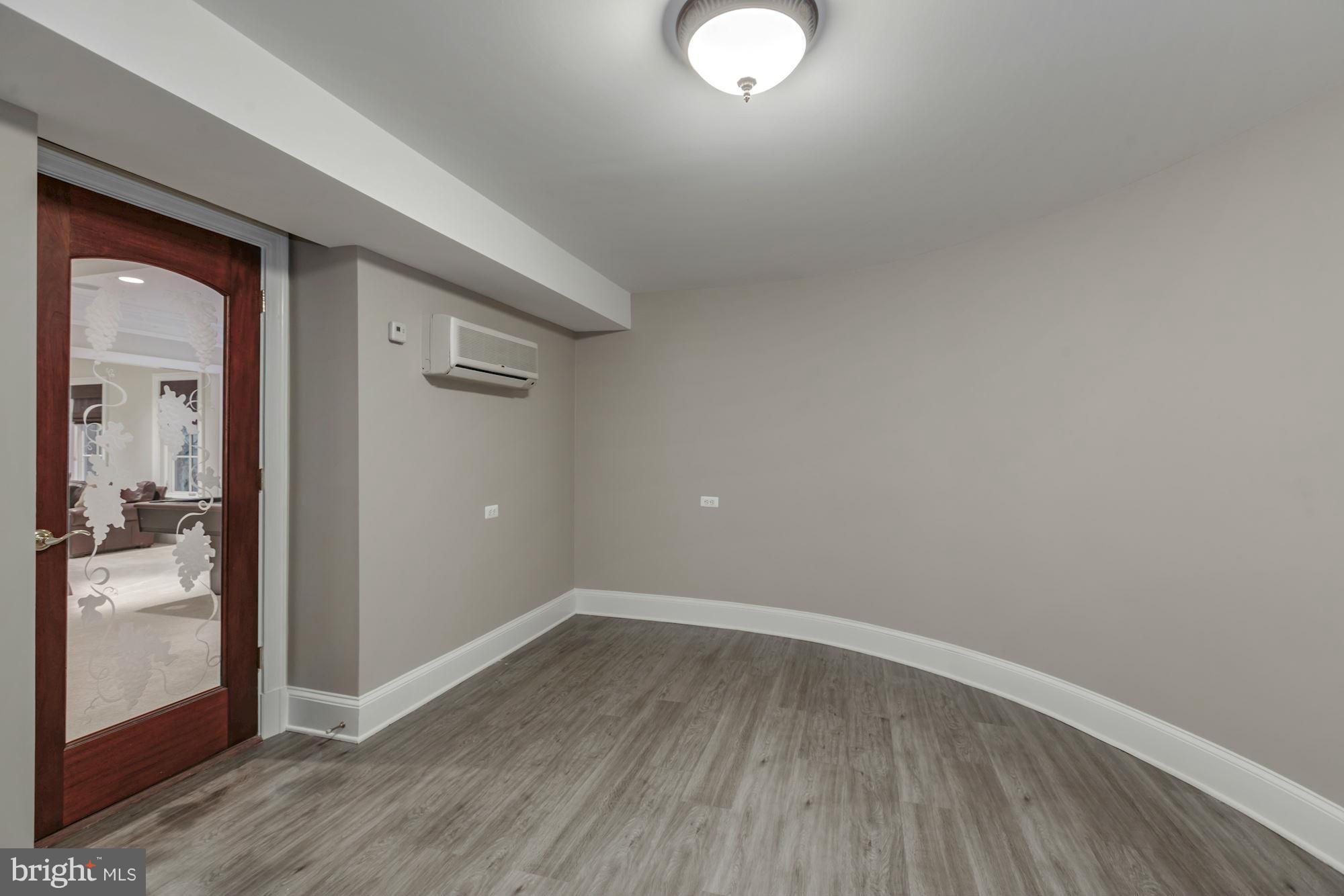 THE RESERVE - Residential