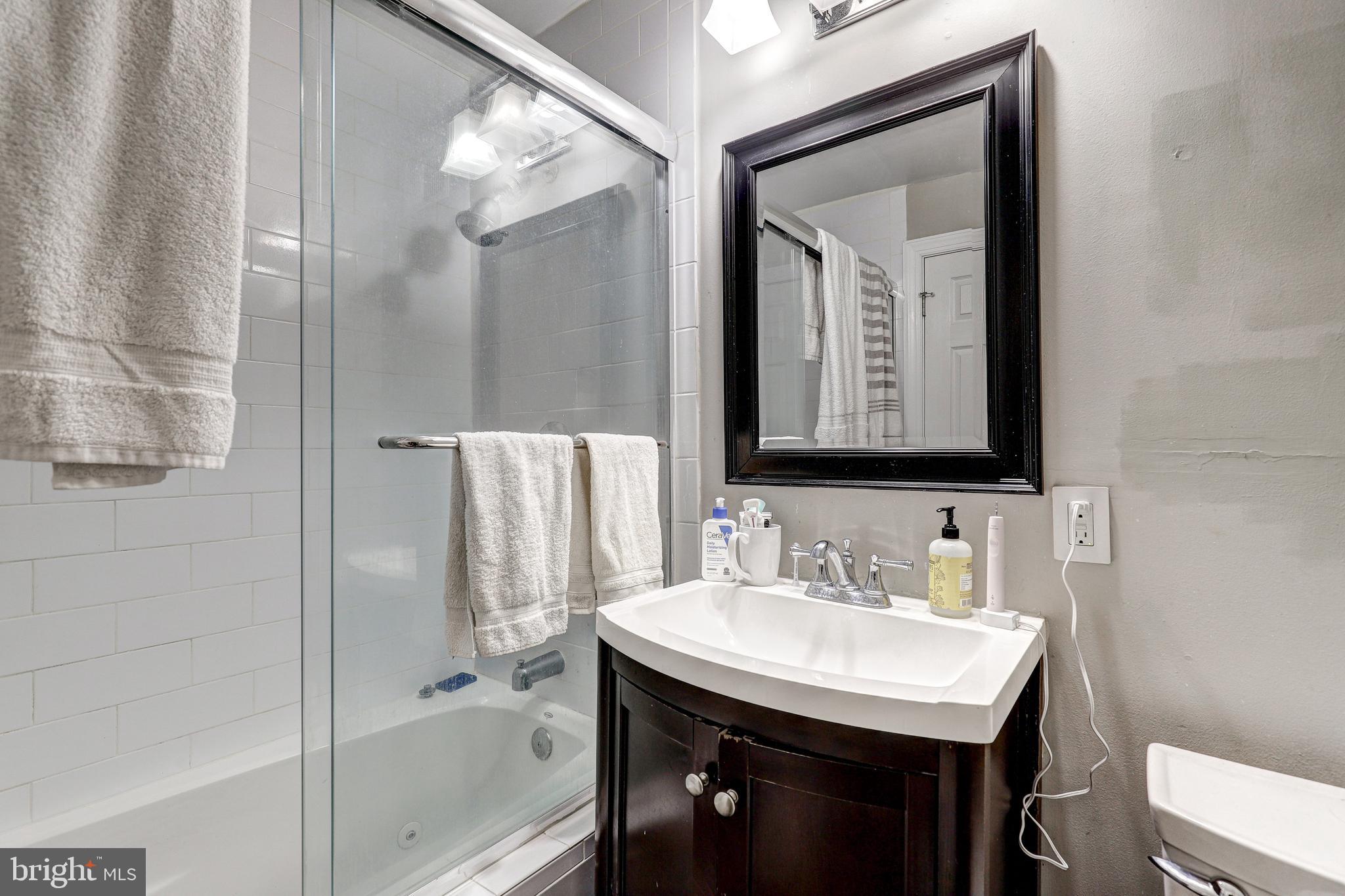 CANTON - Residential Lease