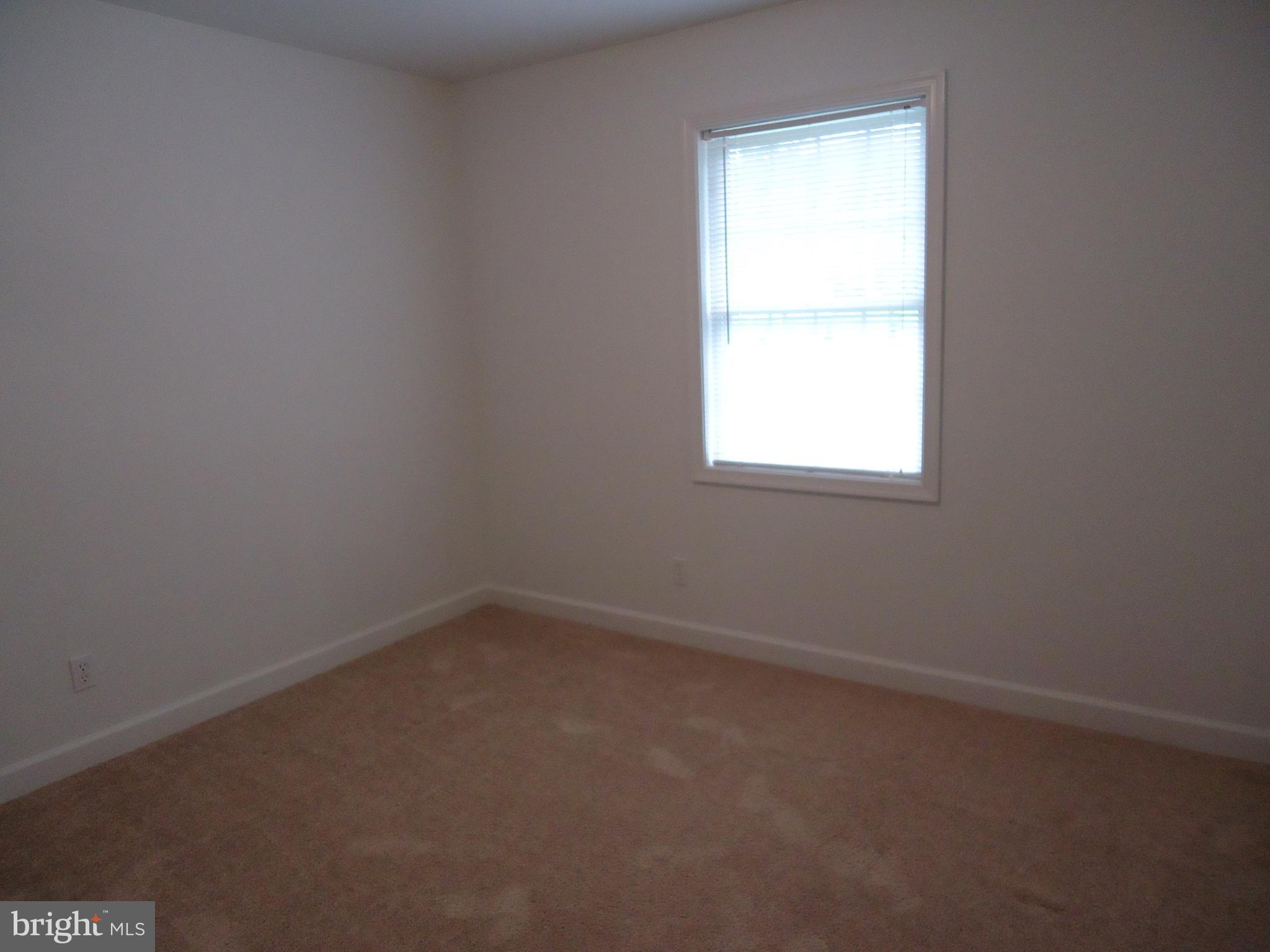 LOCUST GROVE - Residential Lease