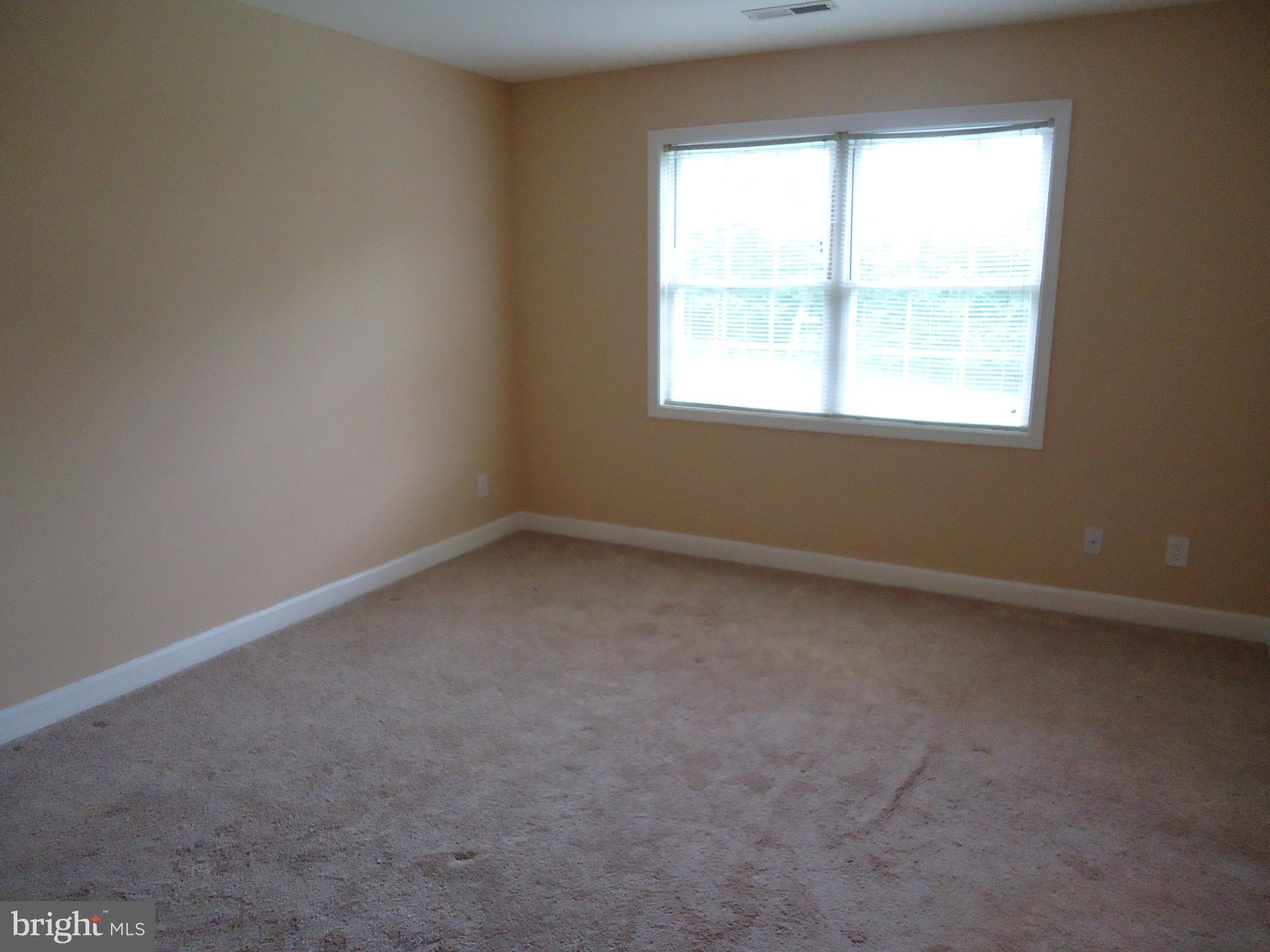 LOCUST GROVE - Residential Lease