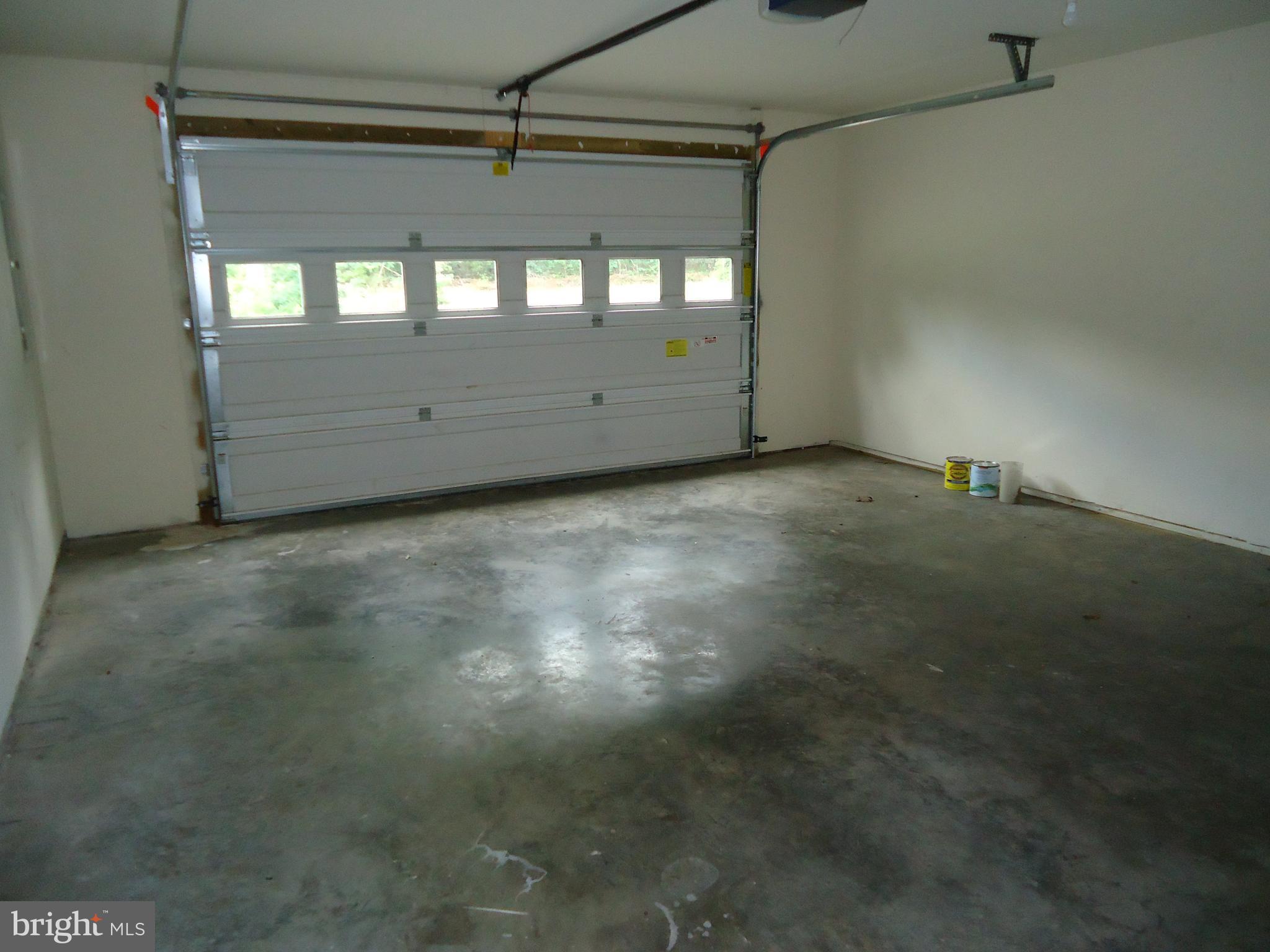 LOCUST GROVE - Residential Lease