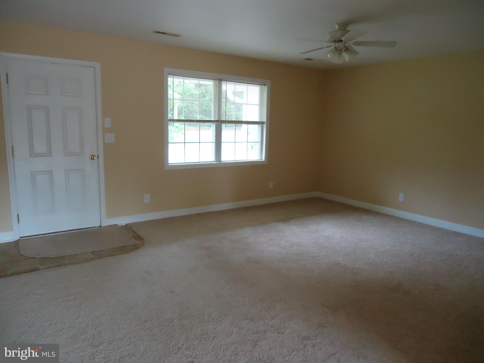 LOCUST GROVE - Residential Lease