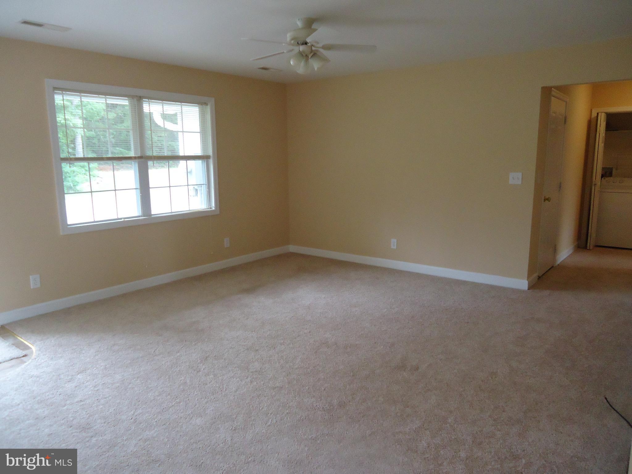 LOCUST GROVE - Residential Lease