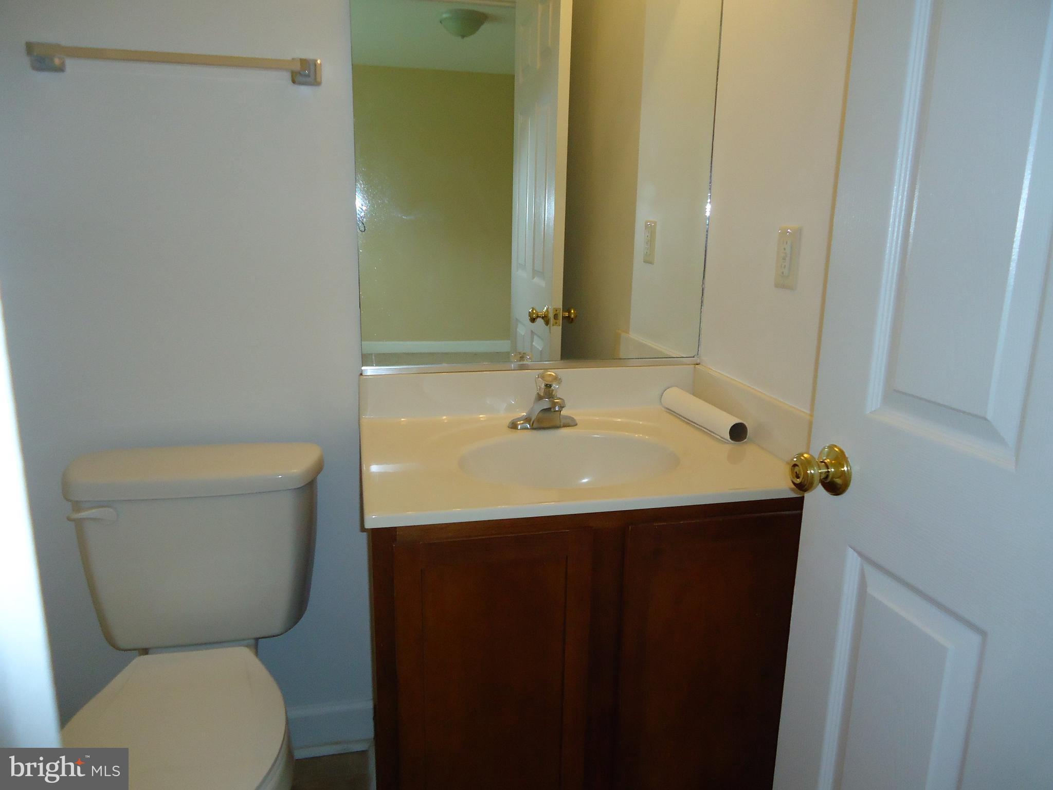 LOCUST GROVE - Residential Lease