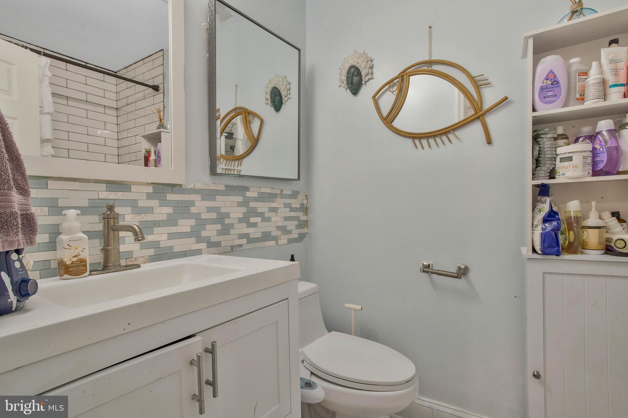 WESTLAKE VILLAGE - LANCASTER - Residential