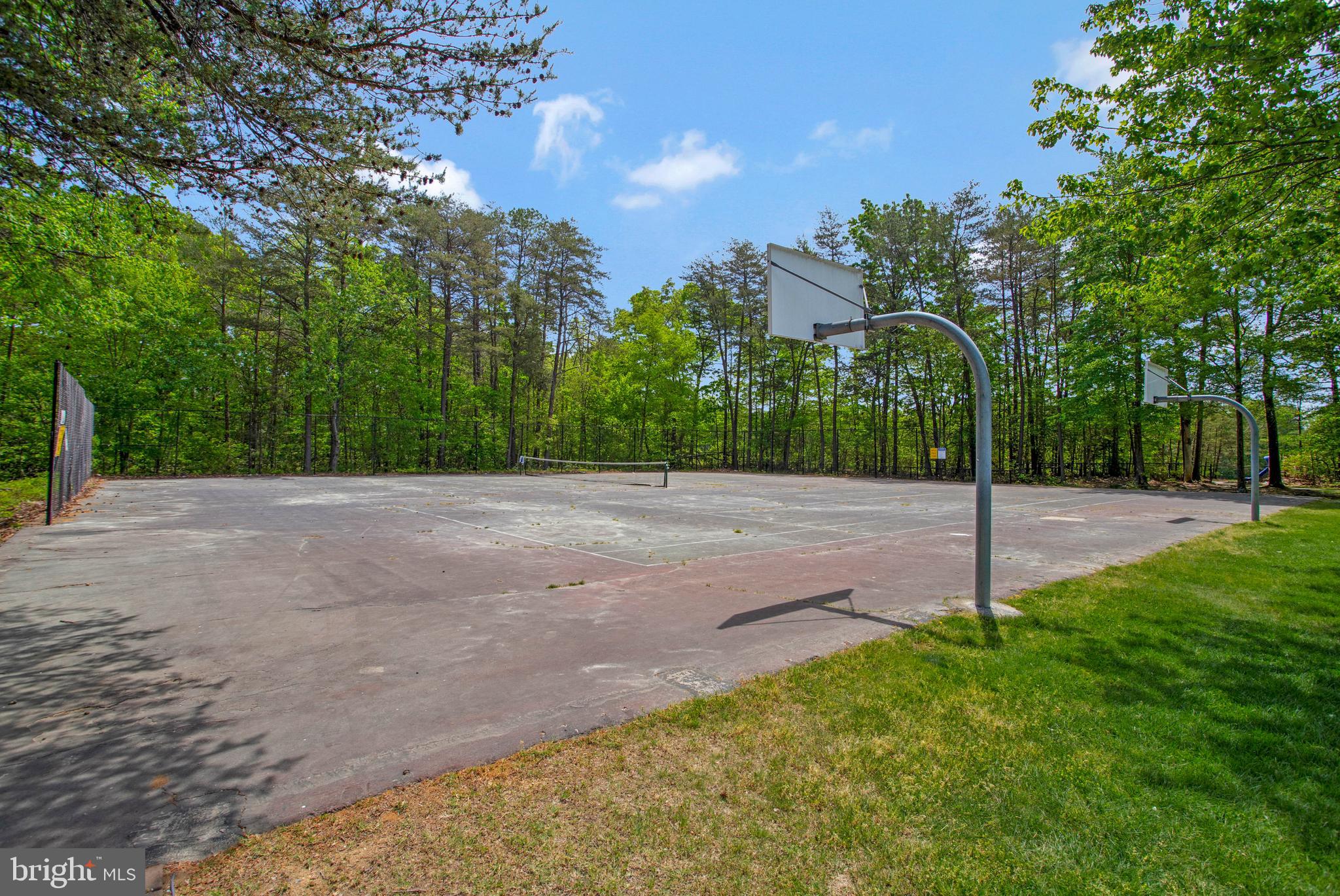 WESTLAKE VILLAGE - LANCASTER - Residential