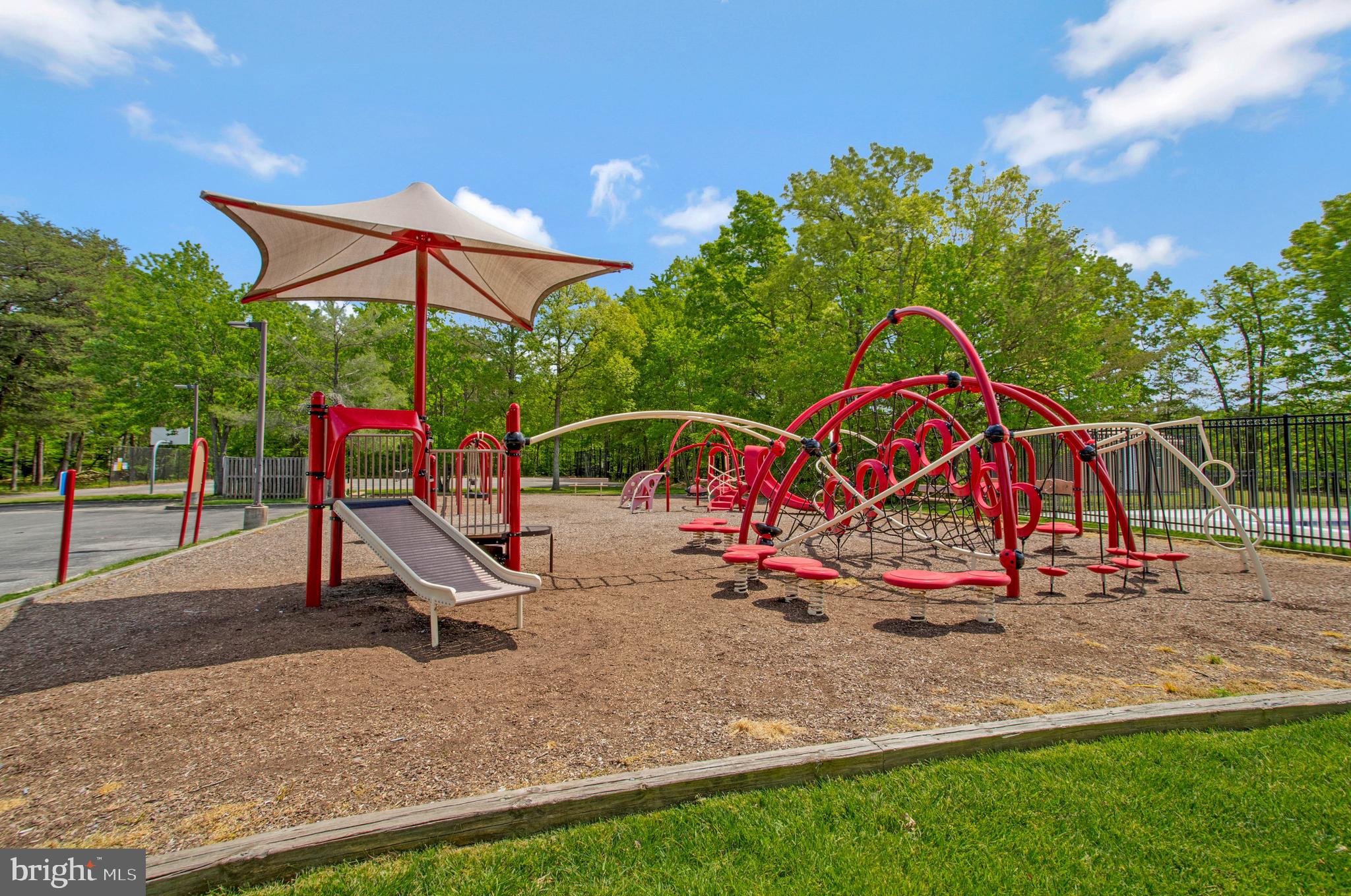 WESTLAKE VILLAGE - LANCASTER - Residential