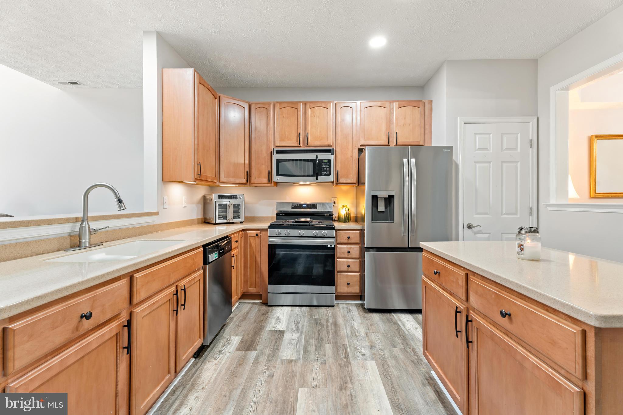 WOOD CREEK GOLF COMM - Residential