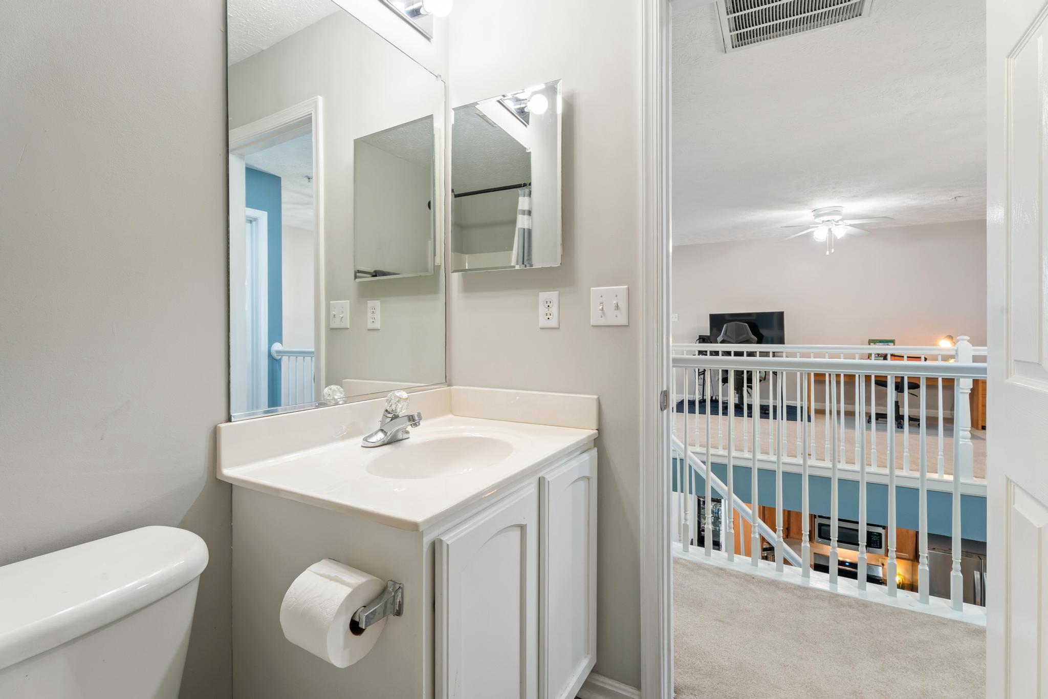 WOOD CREEK GOLF COMM - Residential