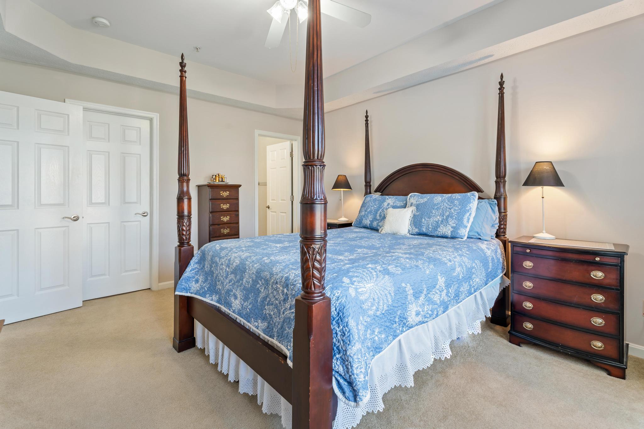 WOOD CREEK GOLF COMM - Residential