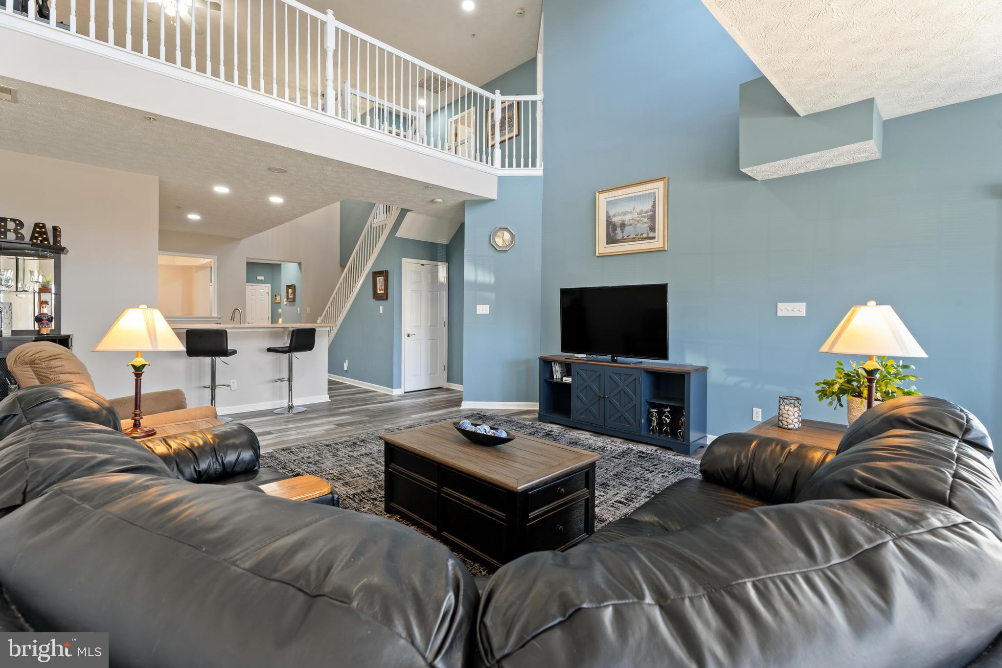 WOOD CREEK GOLF COMM - Residential
